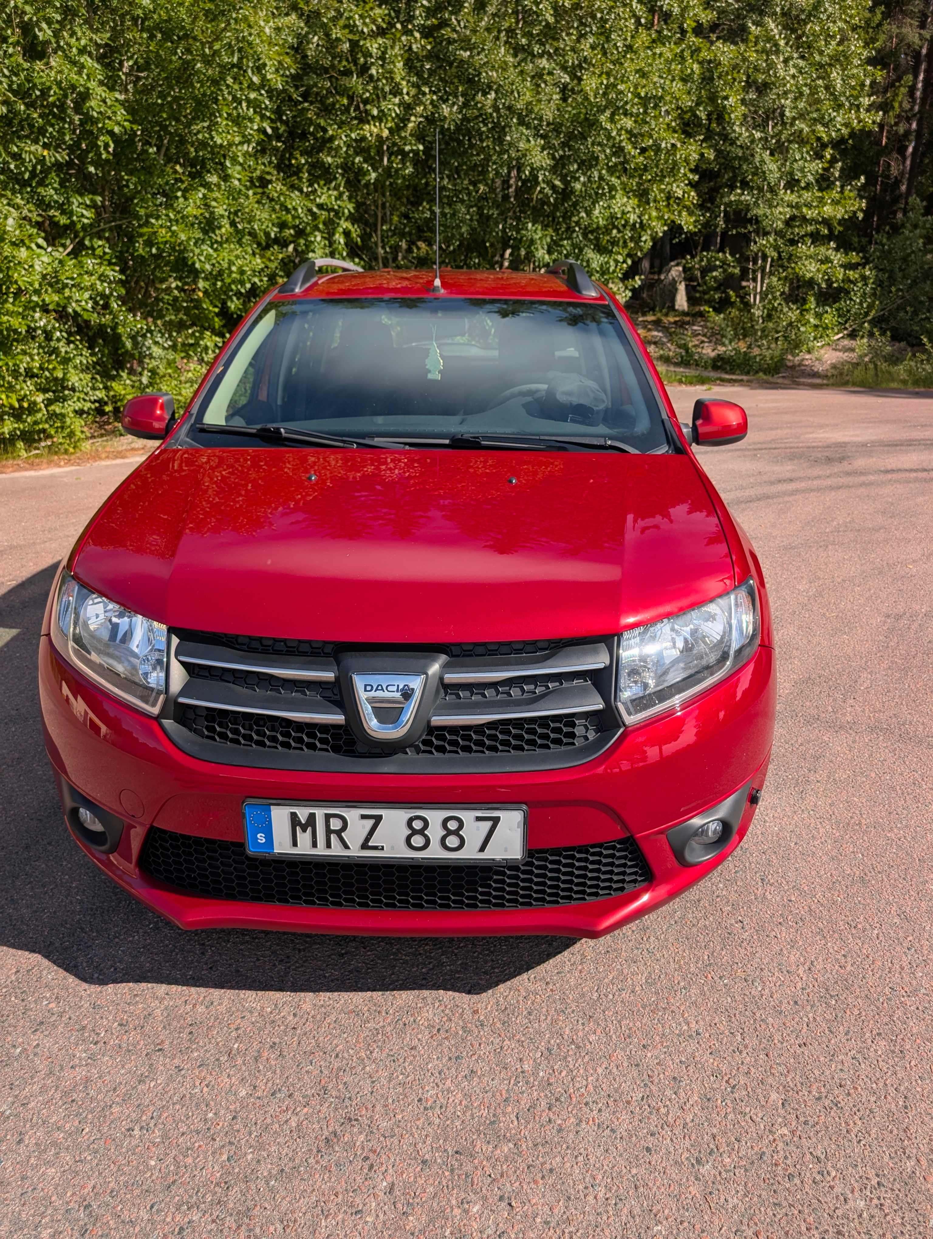 Dacia Logan TCe 90 2015, kuva 3/5