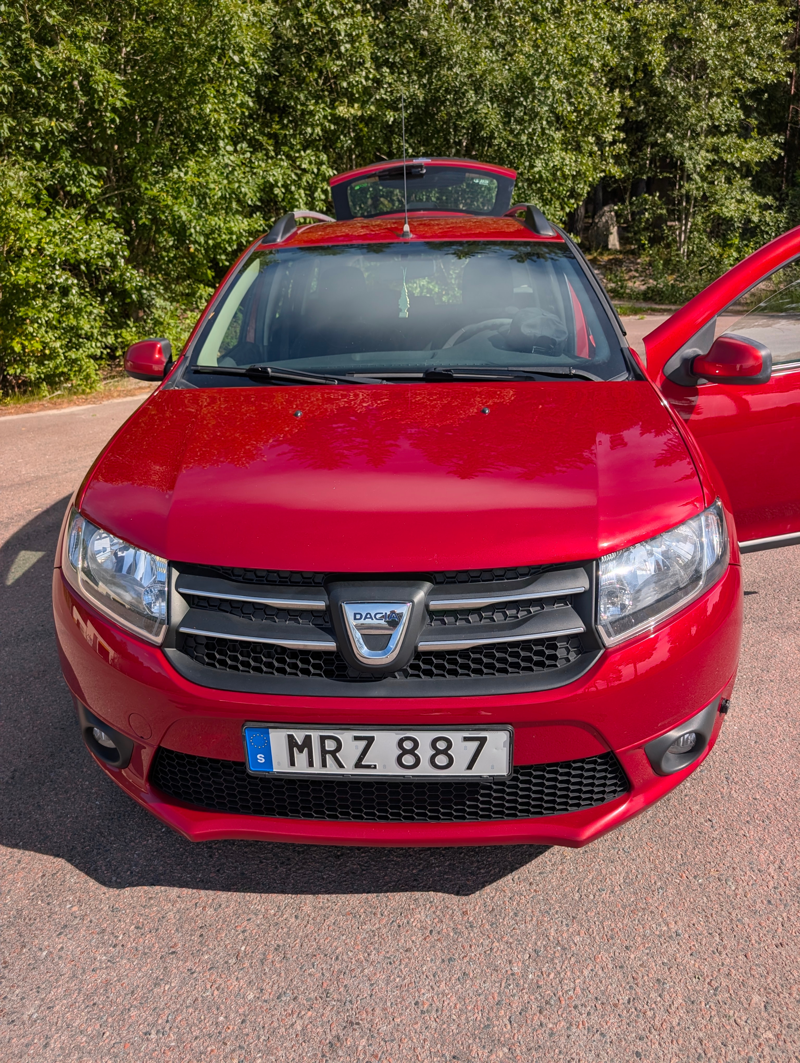 Dacia Logan TCe 90 2015, kuva 4/5