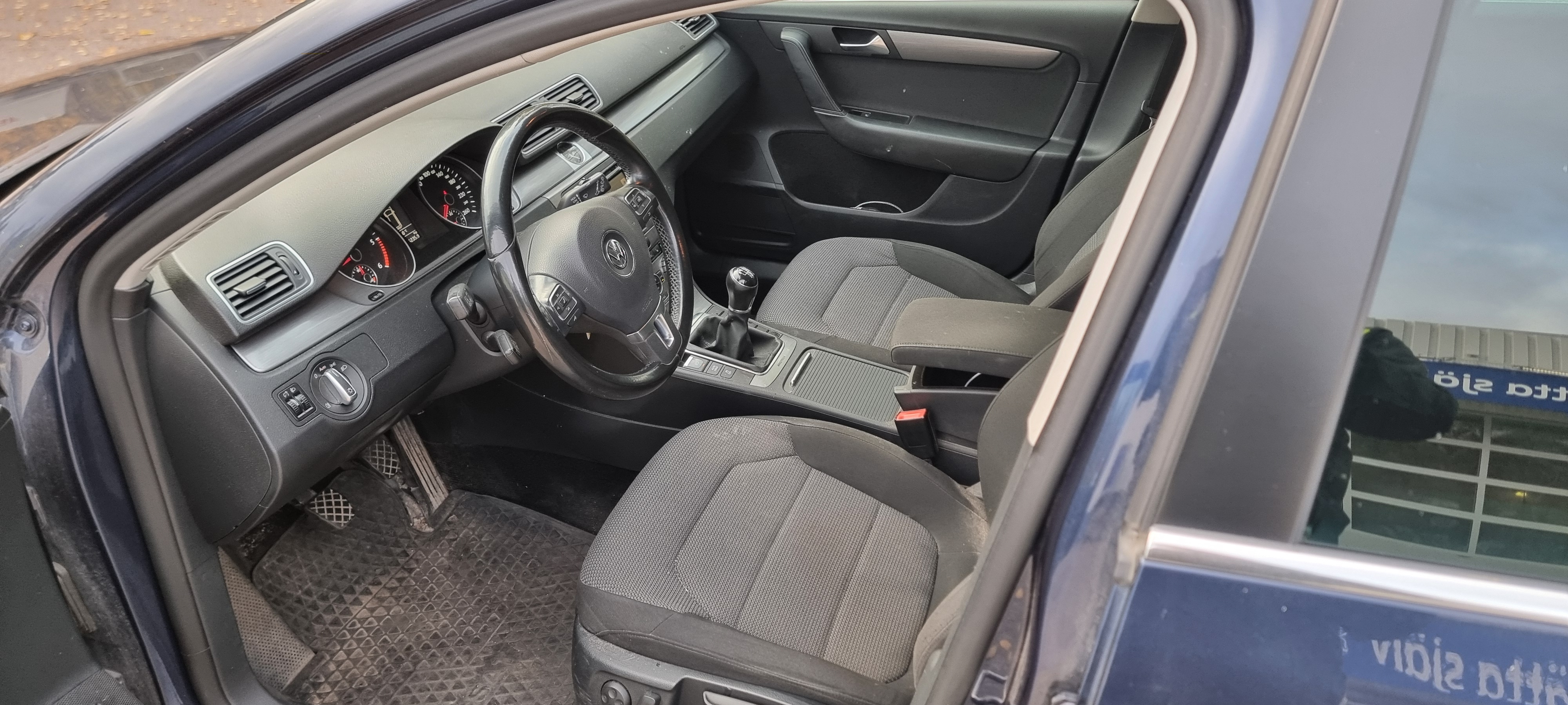 Volkswagen Passat 2014, bild 3/6