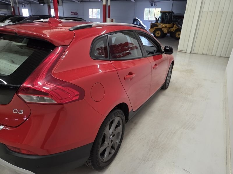 Volvo V40 Cross Country 2016, bild 6/10