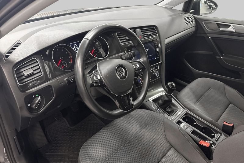 Volkswagen Golf 1.0 TSI 2018, bild 7/10