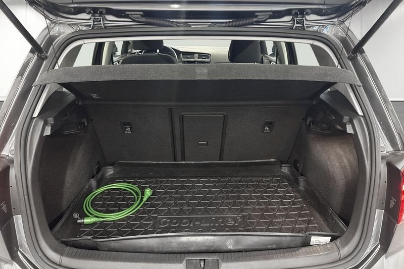 Volkswagen Golf 1.0 TSI 2018, bild 6/10