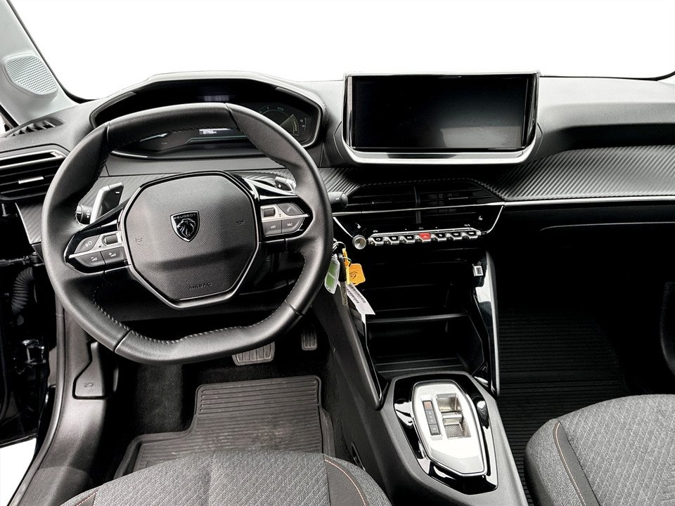 Peugeot 208 1.2 Hybrid 100 Style 2025, bild 6/10