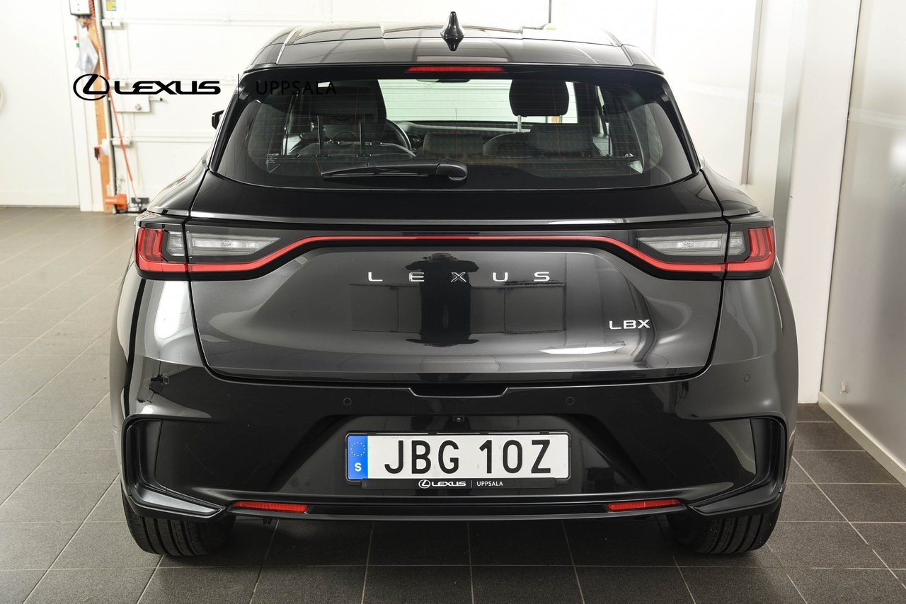 Lexus LBX 2025, bild 4/10