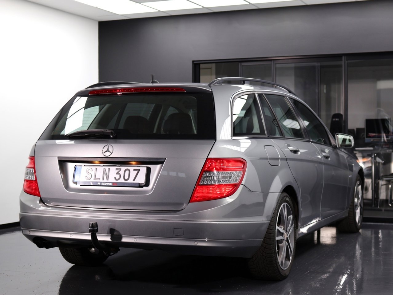Mercedes-Benz C 2010, bild 6/10