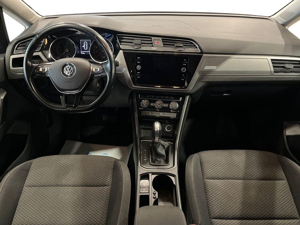 Volkswagen Touran 1.4 TSI R-Line 2018, photo 6/10