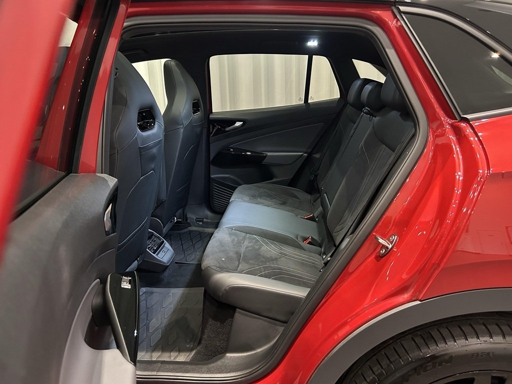 Volkswagen ID.4 Pro 2025, bild 9/10