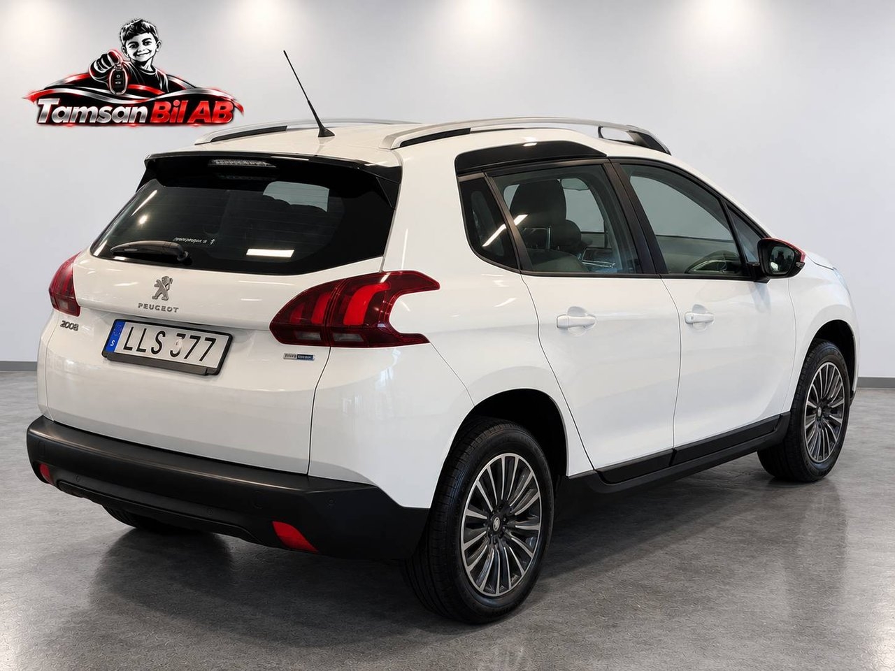 Peugeot 2008 2016, photo 4/15