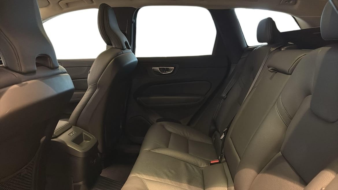 Volvo XC60 T6 Plus Dark Nordic 2025, bild 7/10