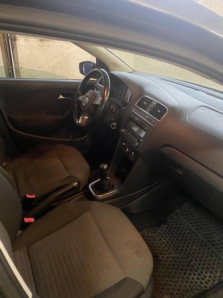 Volkswagen Polo 2010, bild 5/6