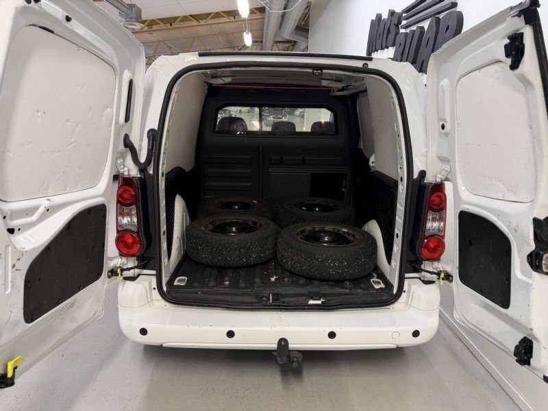 Peugeot Partner BlueHDi 100 2017, bild 5/7