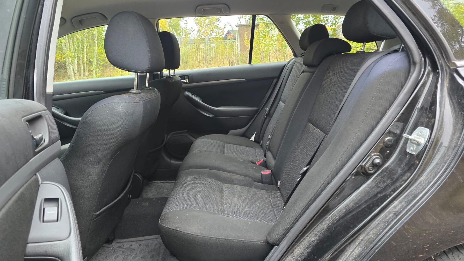 Toyota Avensis Kombi 1.8 VVT-i Manuell 2008, kuva 5/6