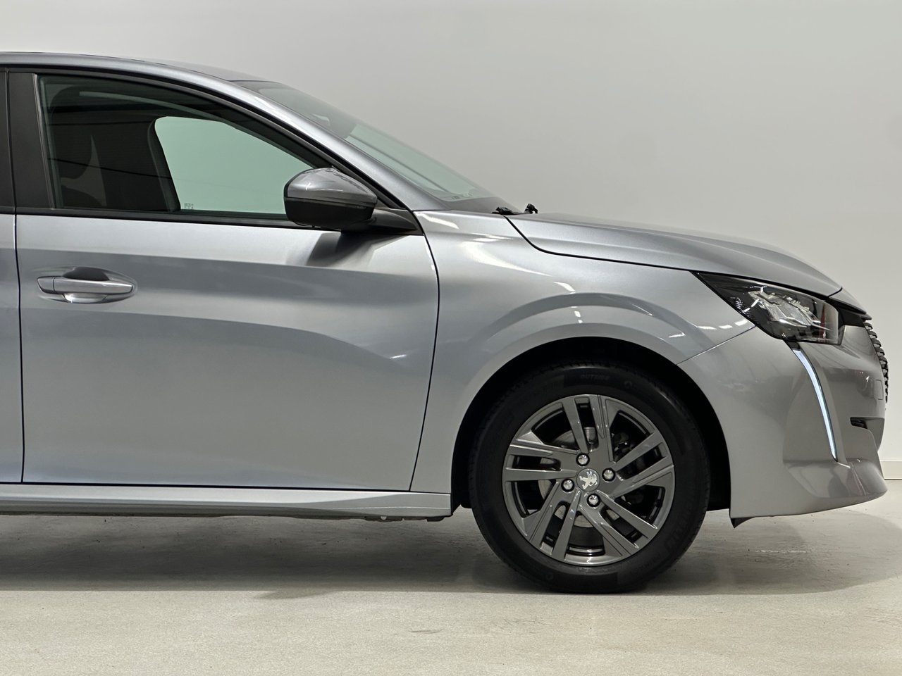 Peugeot 208 1.2 PureTech 75 Active Pack 2021, bild 5/10