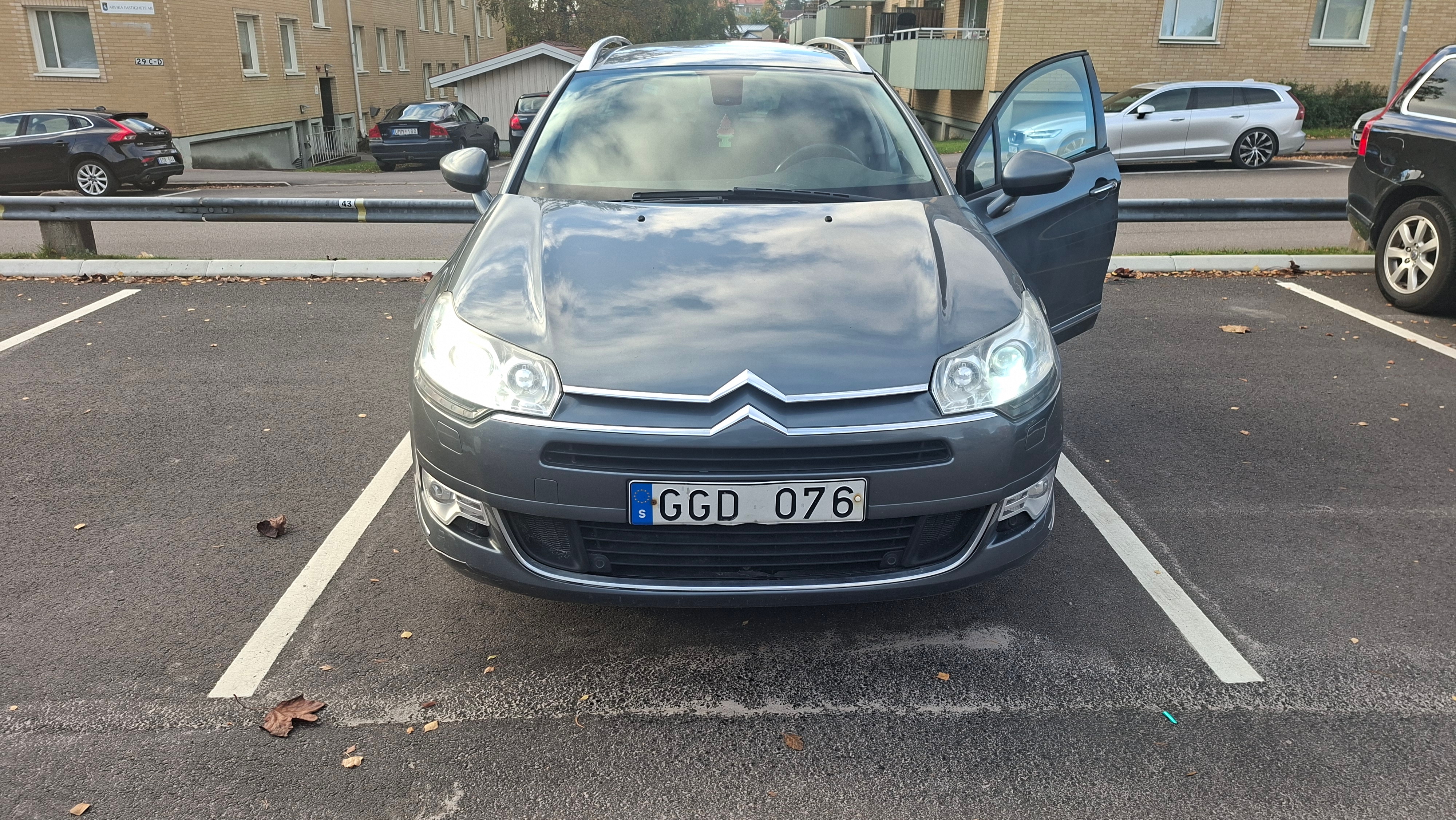 Citroen C5 THP 155 2011, kuva 2/10