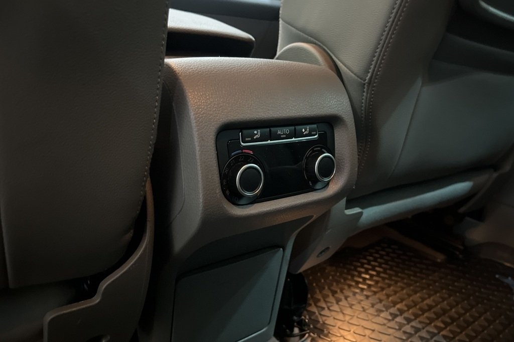Volkswagen Sharan 2018, bild 7/10
