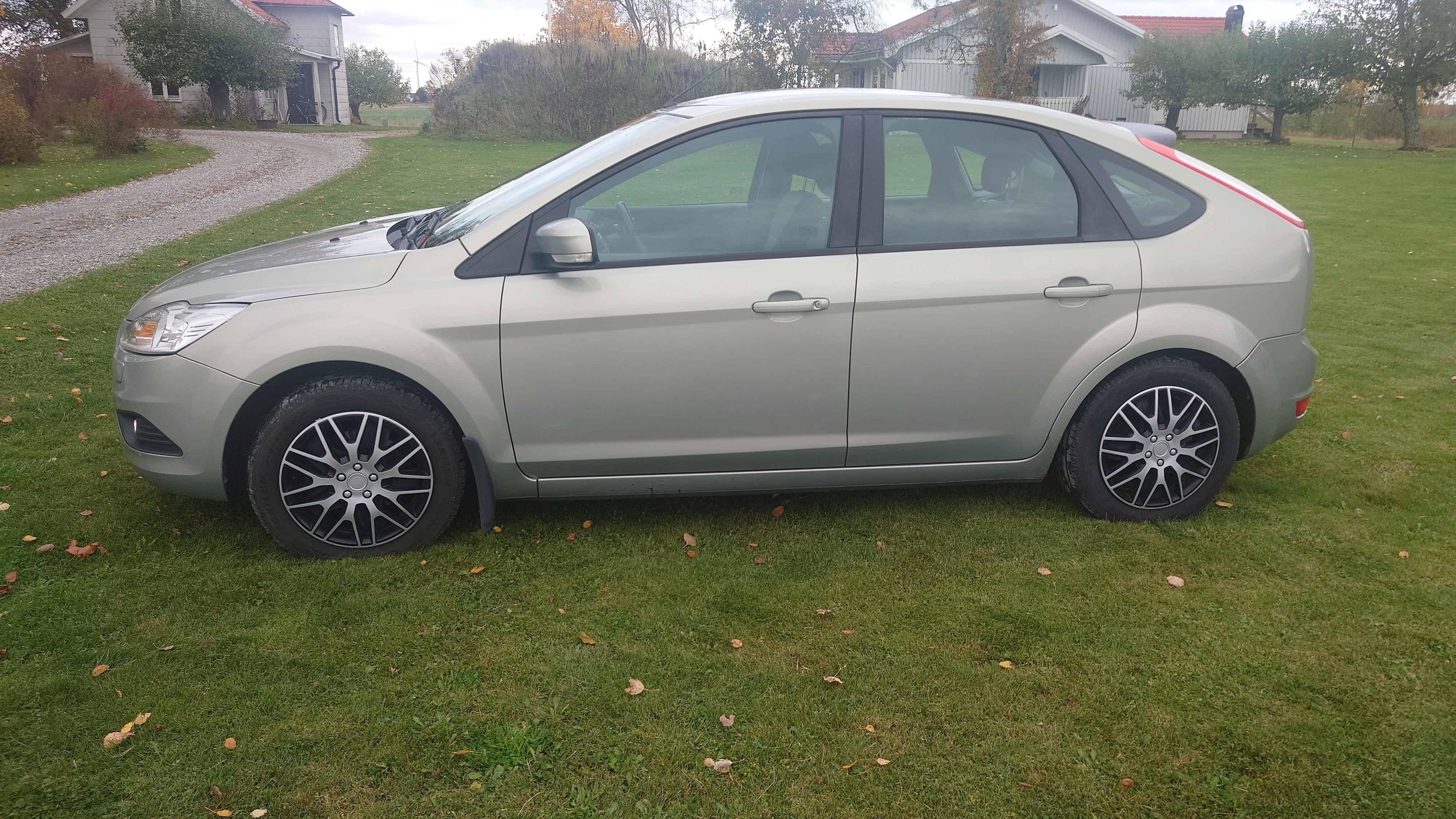 Ford Focus 2011, bild 4/10