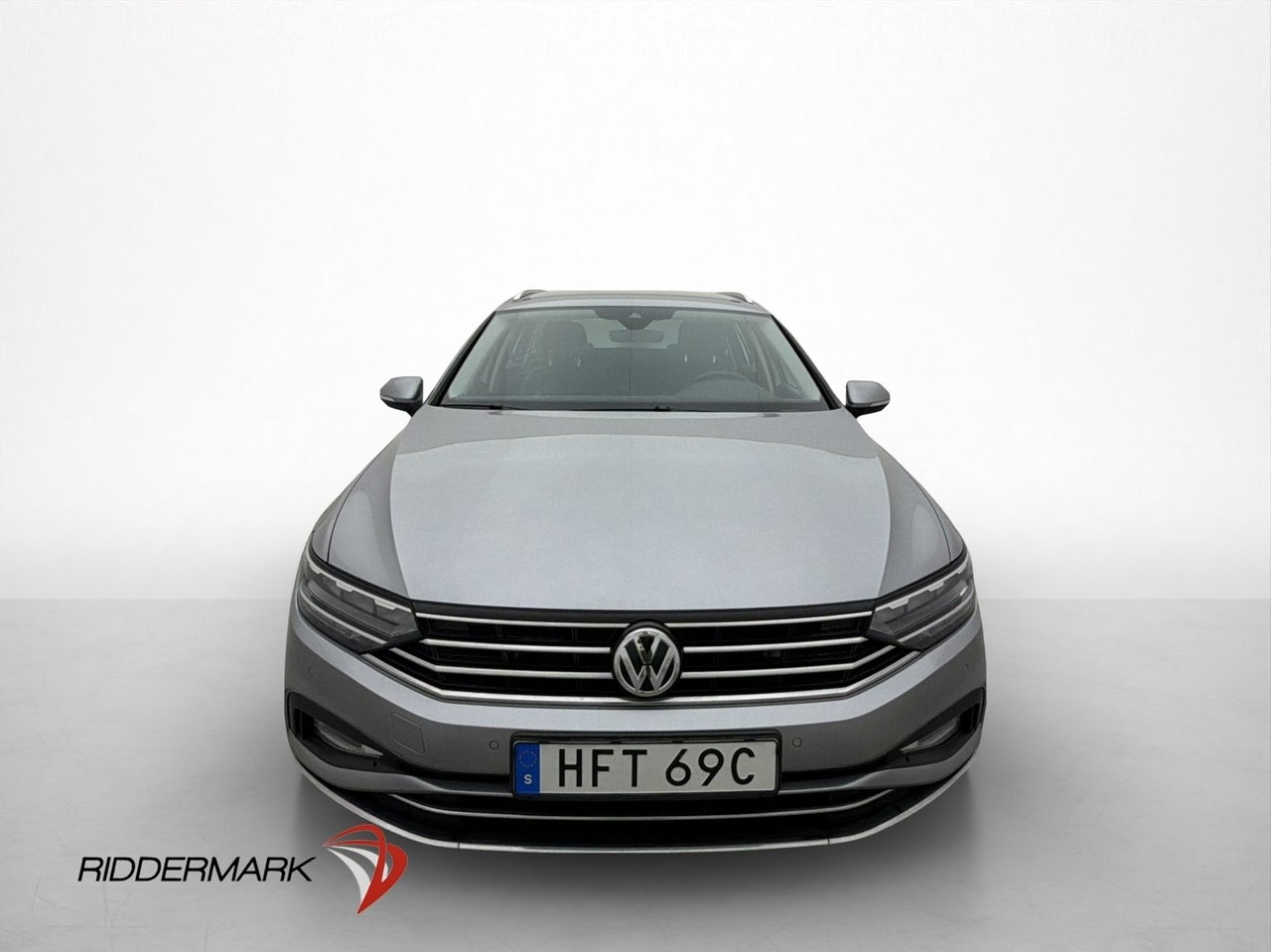 Volkswagen Passat 2.0 TSI 2020, bild 2/31