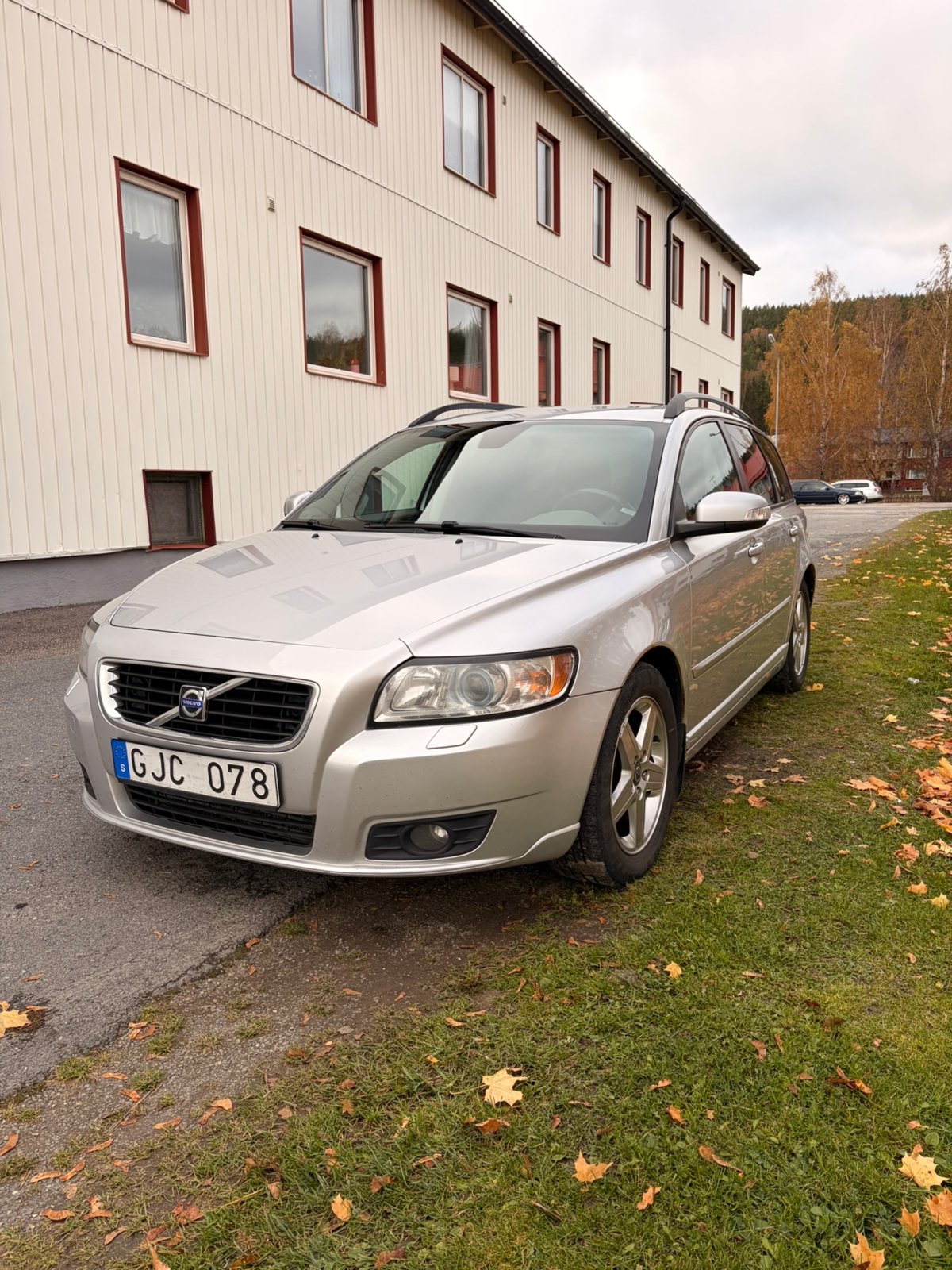 Volvo V50