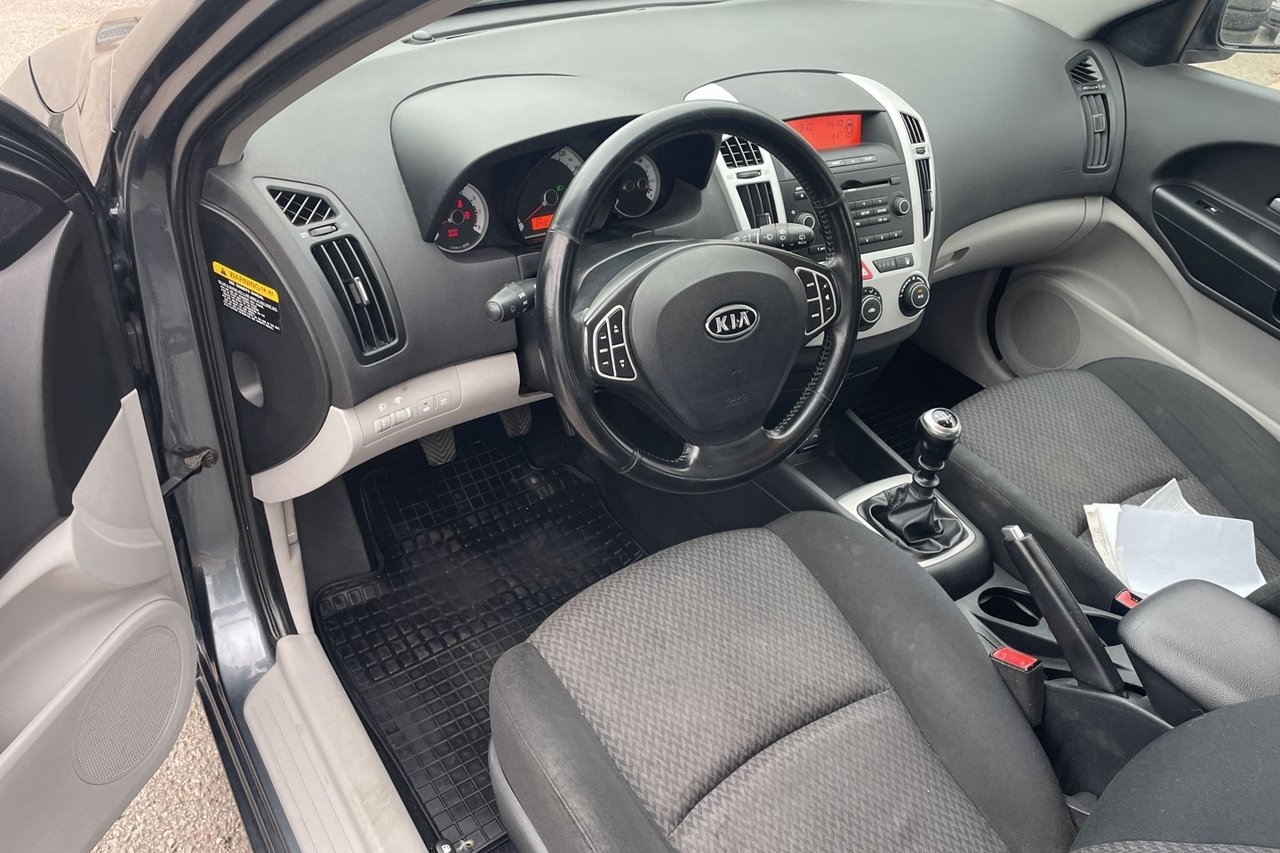 Kia Ceed 1.6 EX 2008, bild 7/10