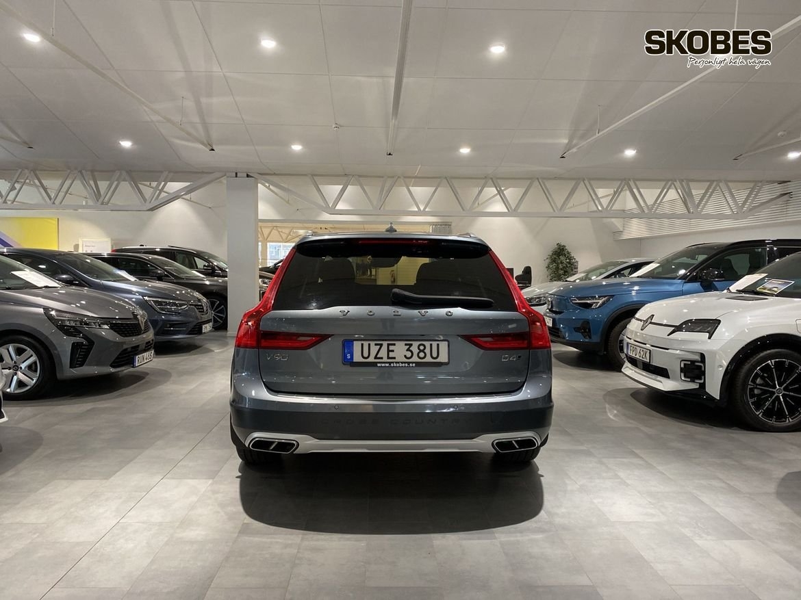 Volvo V90 Cross Country D4 Advanced 2019, bild 5/10