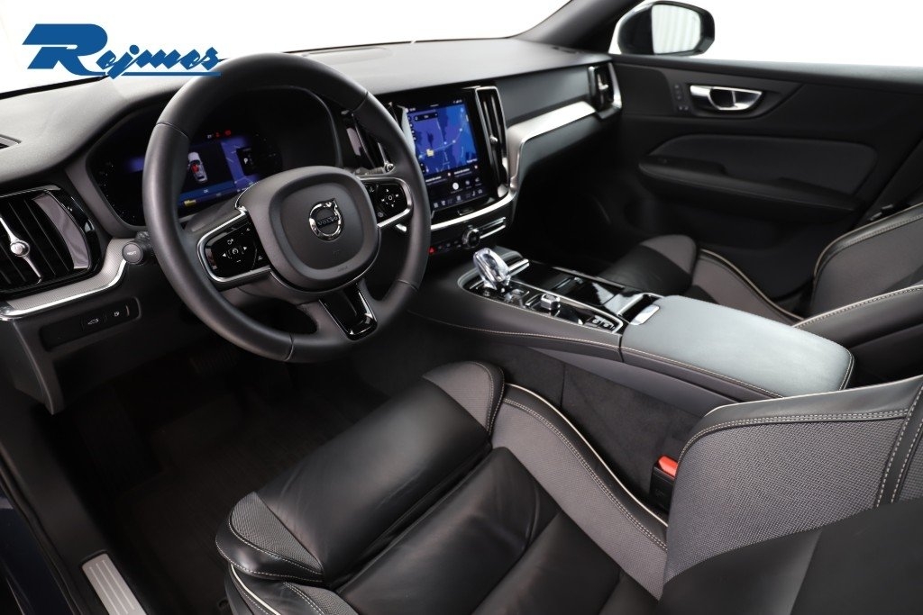 Volvo V60 Plus Dark Edition 2025, kuva 5/10