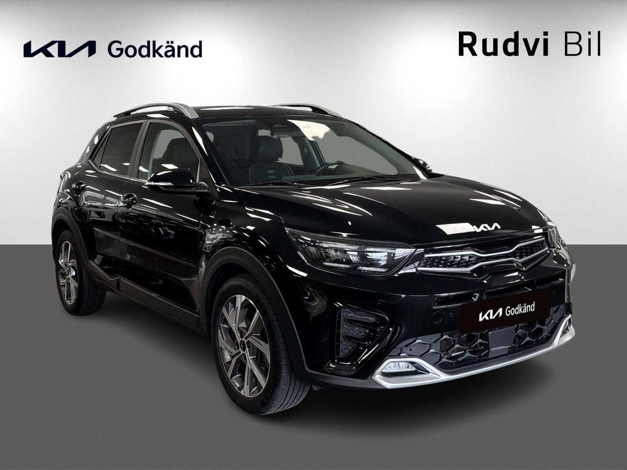 Kia Stonic GT Line 2022, photo 3/10