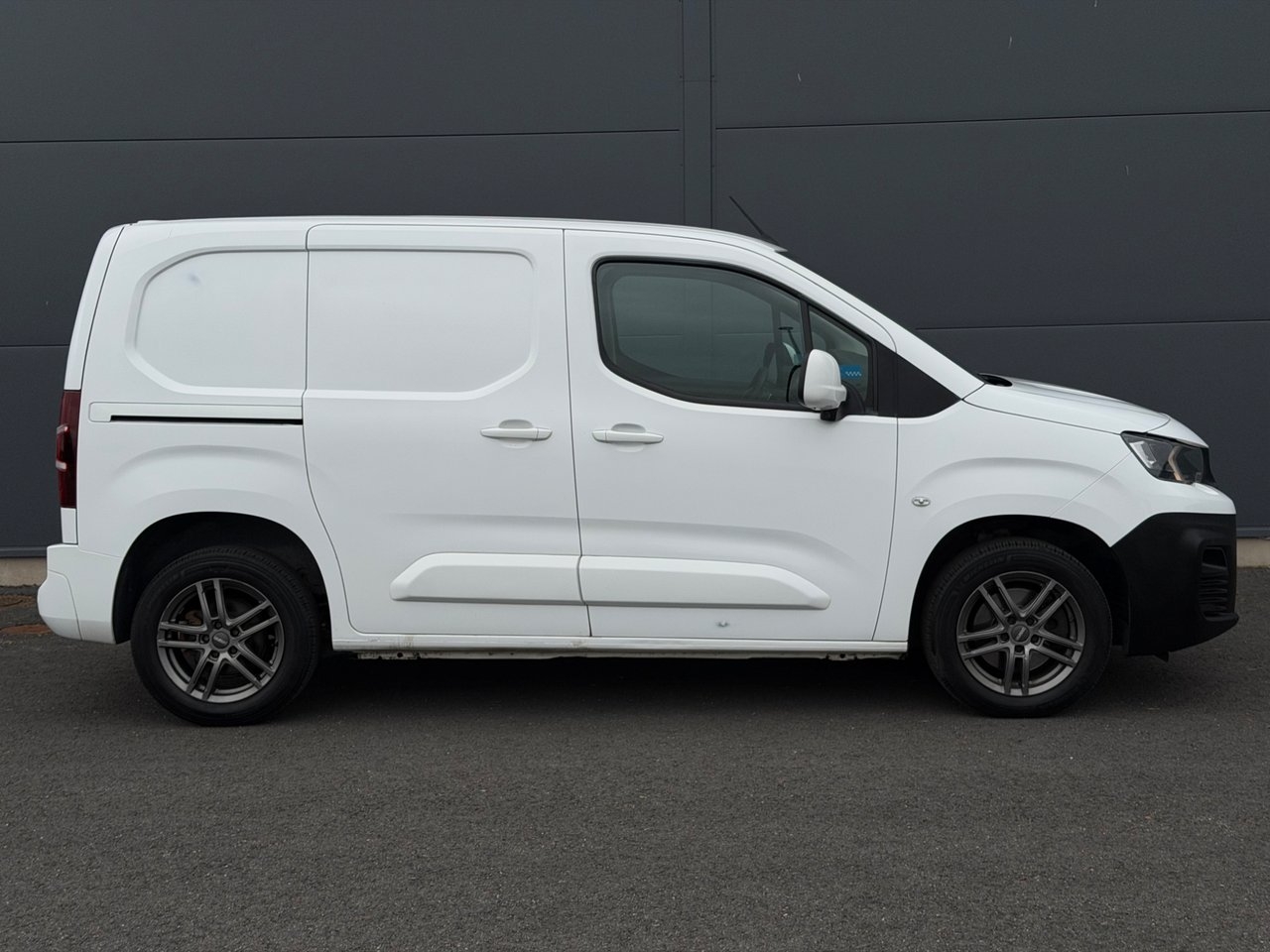 Peugeot Partner 1.5 BlueHDi 130 2020, photo 3/10