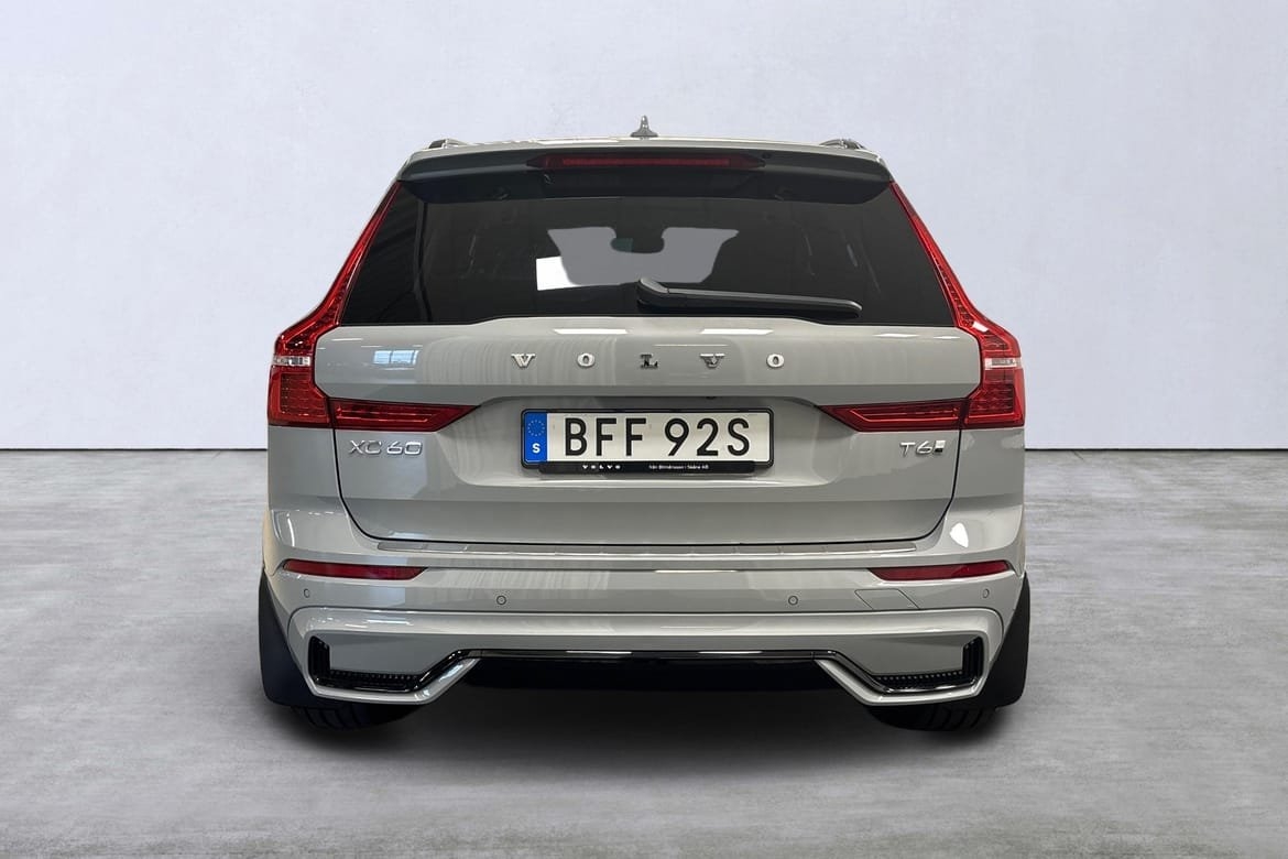 Volvo XC60 T6 Plus Dark Nordic 2025, bild 5/10