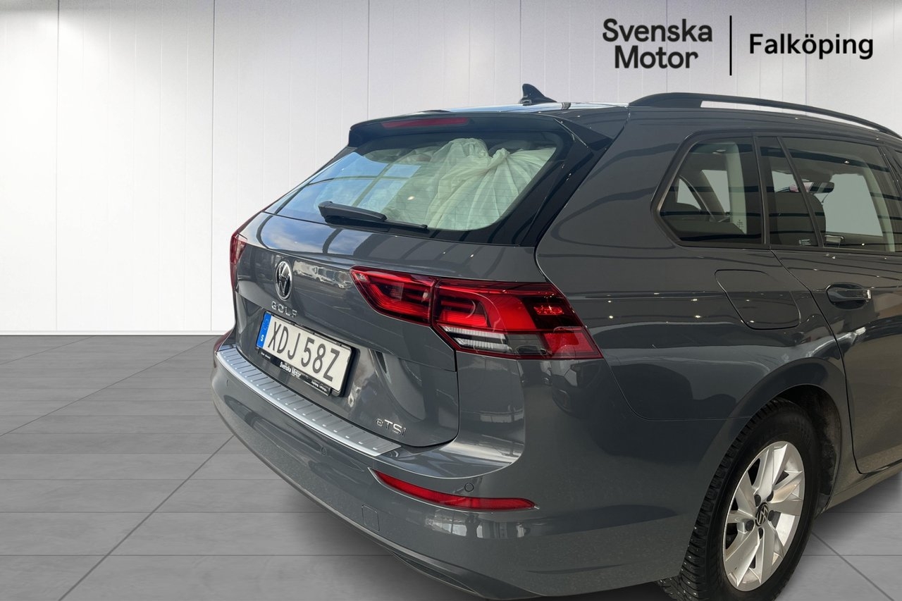 Volkswagen Golf 1.5 eTSI 2023, bild 4/10