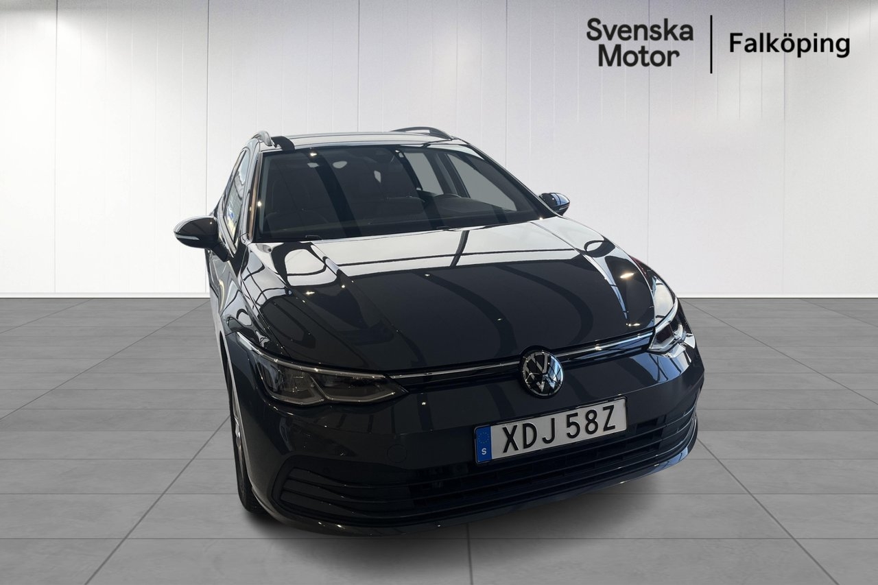 Volkswagen Golf 1.5 eTSI 2023, bild 2/10