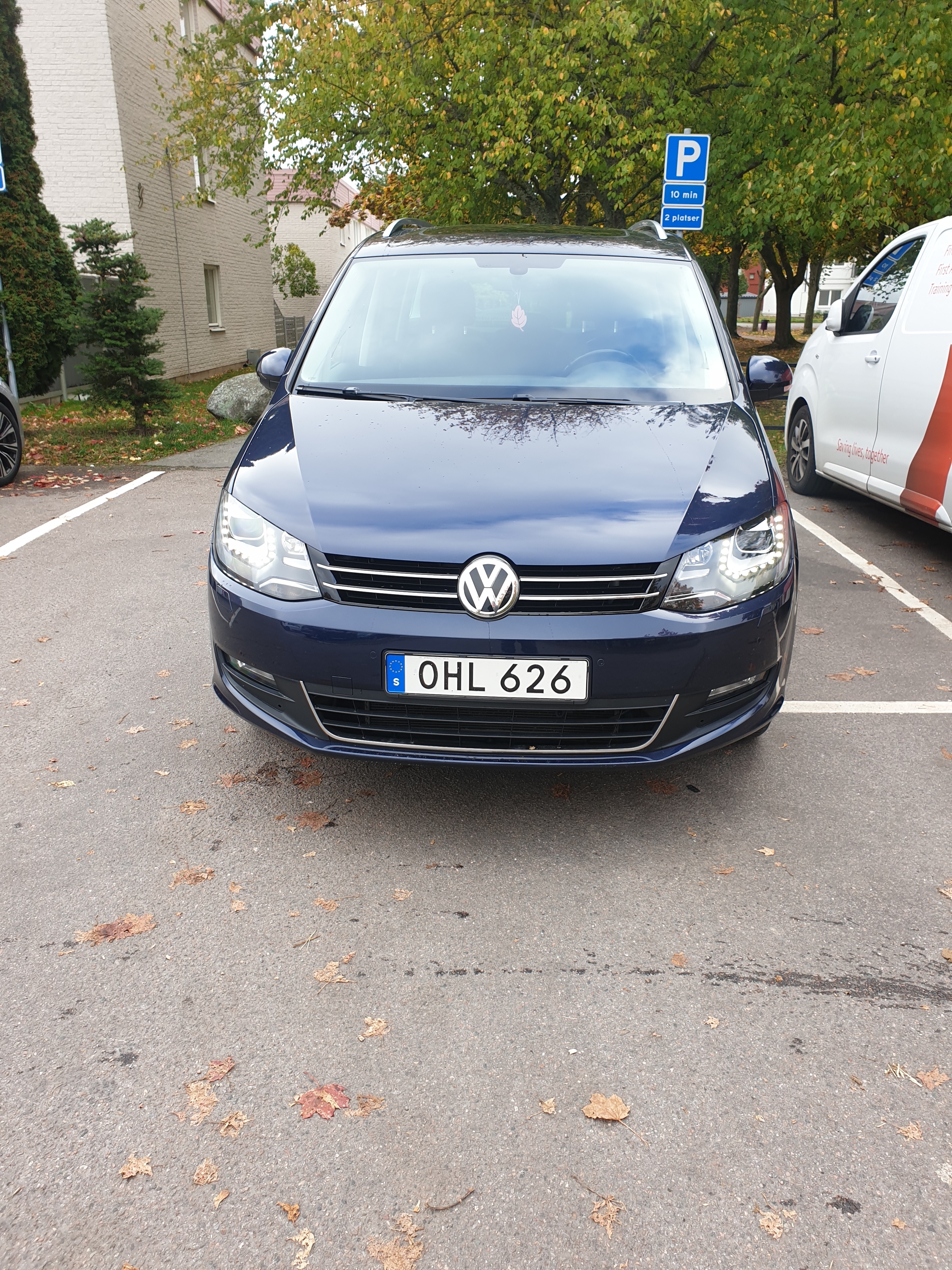 Volkswagen Sharan 2017, bild 6/9