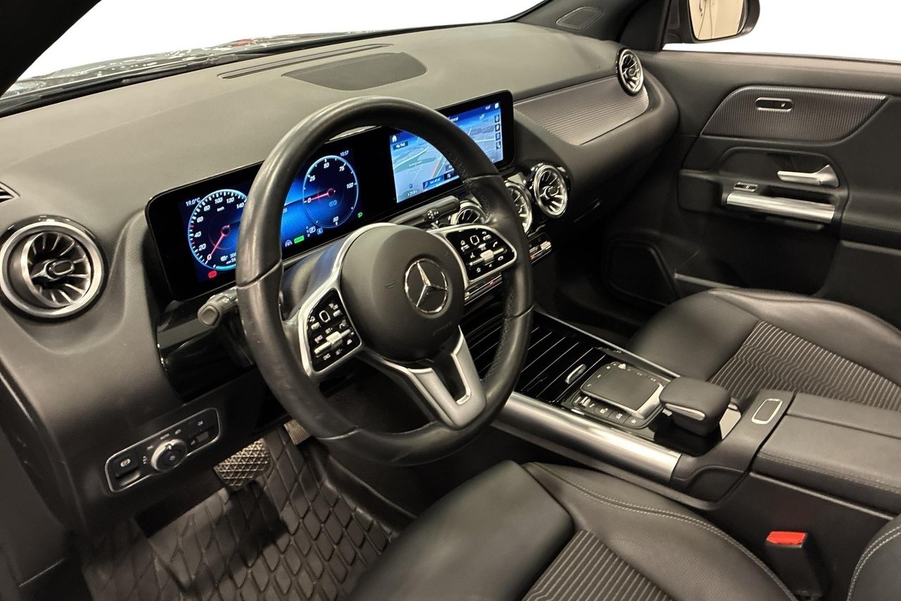 Mercedes-Benz EQA 300 Progressive Line 2023, bild 6/26