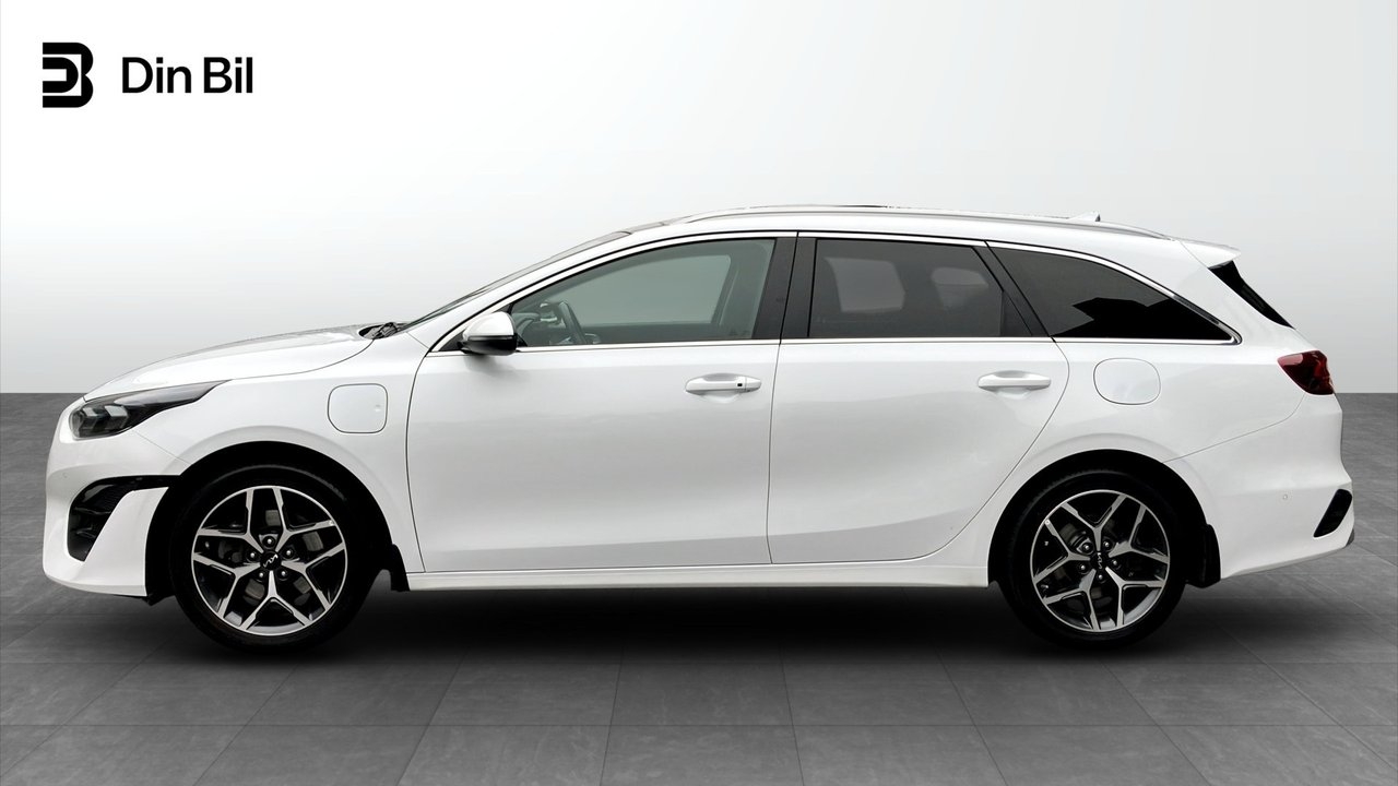 Kia Ceed 2023, bild 2/10