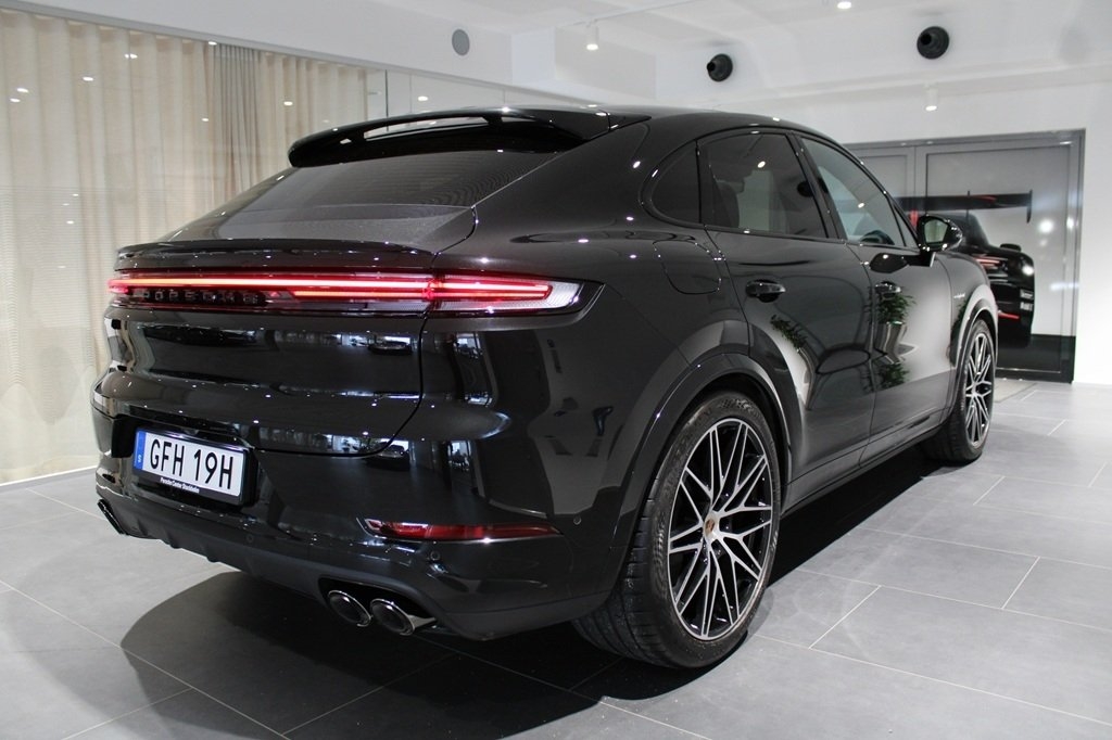 Porsche Cayenne Black Edition 2026, bild 6/10