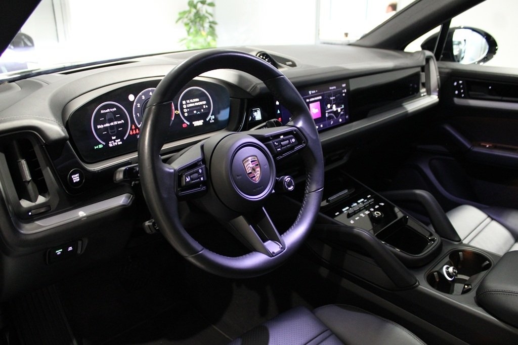 Porsche Cayenne Black Edition 2026, bild 7/10