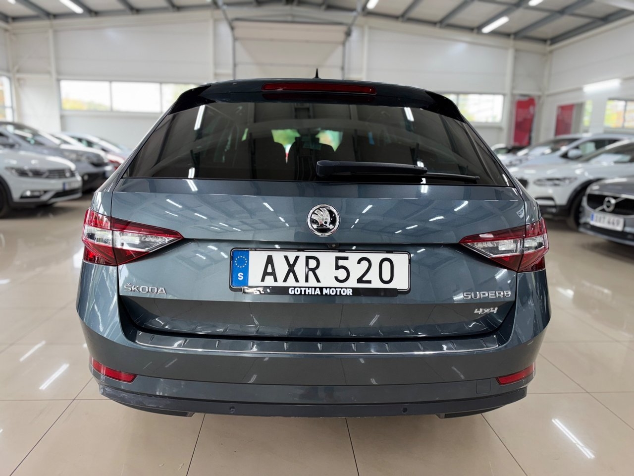 Skoda Superb 2.0 TDI SCR 2019, bild 5/10