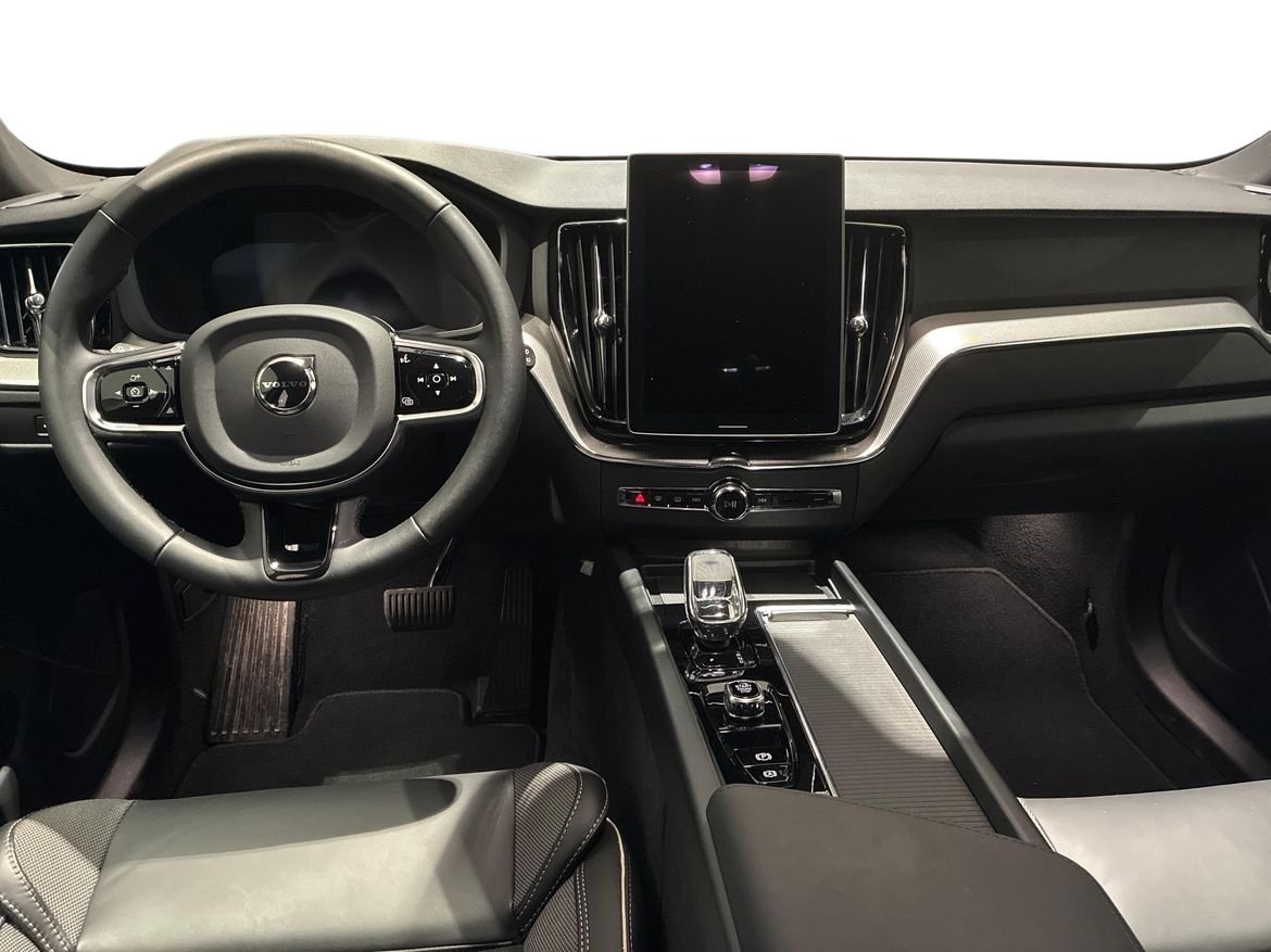 Volvo XC60 T6 Plus Nordic Edition 2027, photo 5/10
