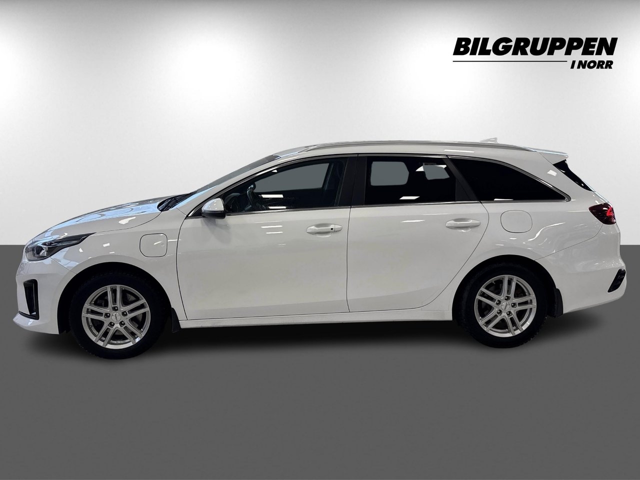 Kia Ceed 1.6 GDI Advance 2021, bild 4/16