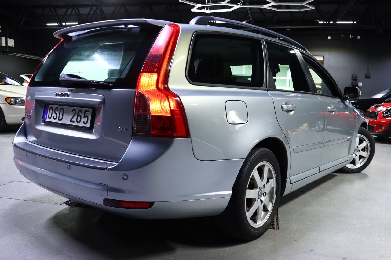 Volvo V50 2.4 Momentum 2008, bild 4/10