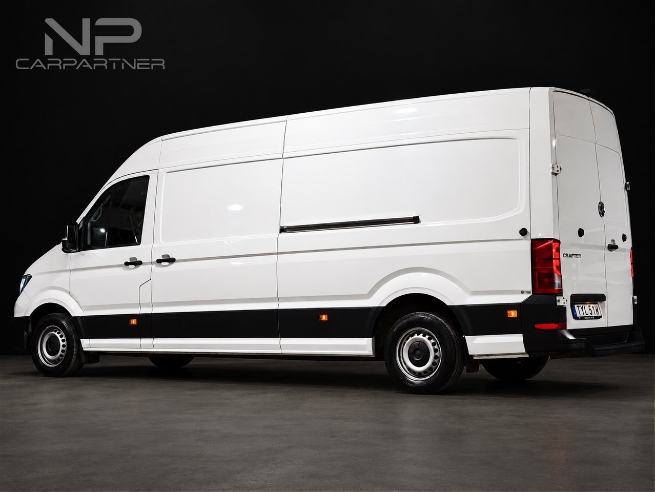 Volkswagen Crafter 35 2.0 TDI 2023, photo 6/10