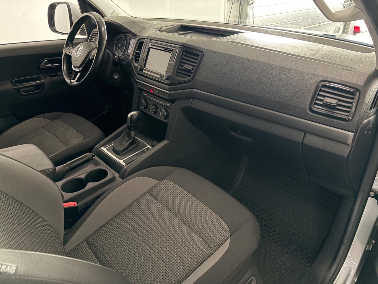 Volkswagen Amarok 3.0 V6 TDI SCR 2020, bild 6/10
