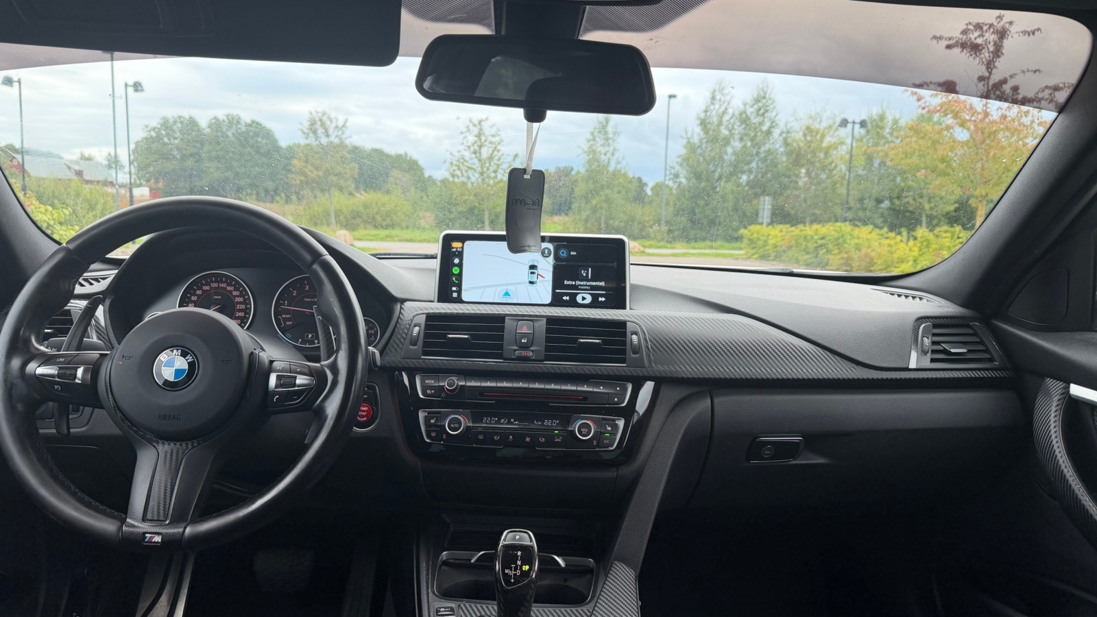 BMW 330i M Sport 2016, bild 7/9