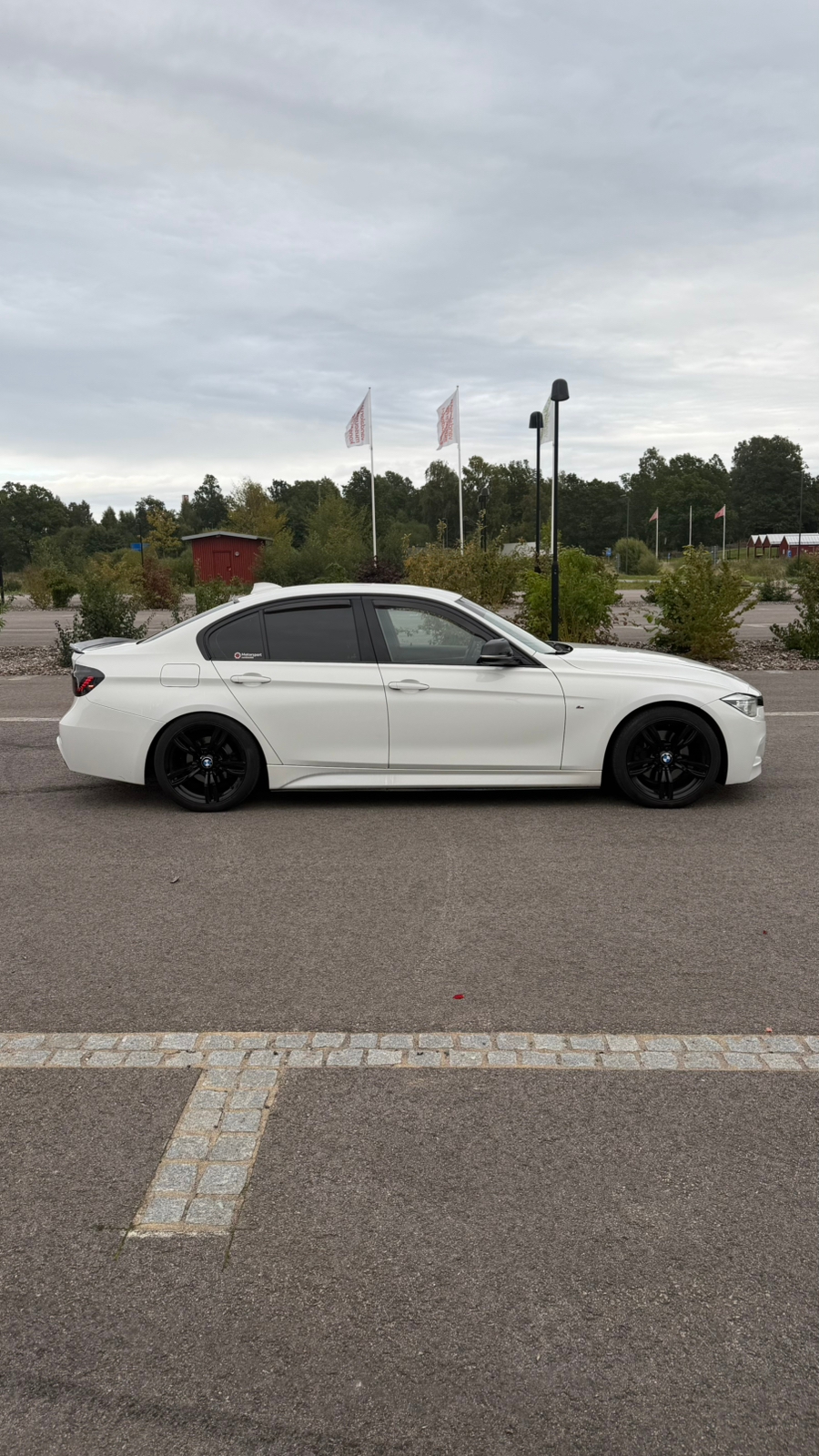 BMW 330i M Sport 2016, bild 3/9