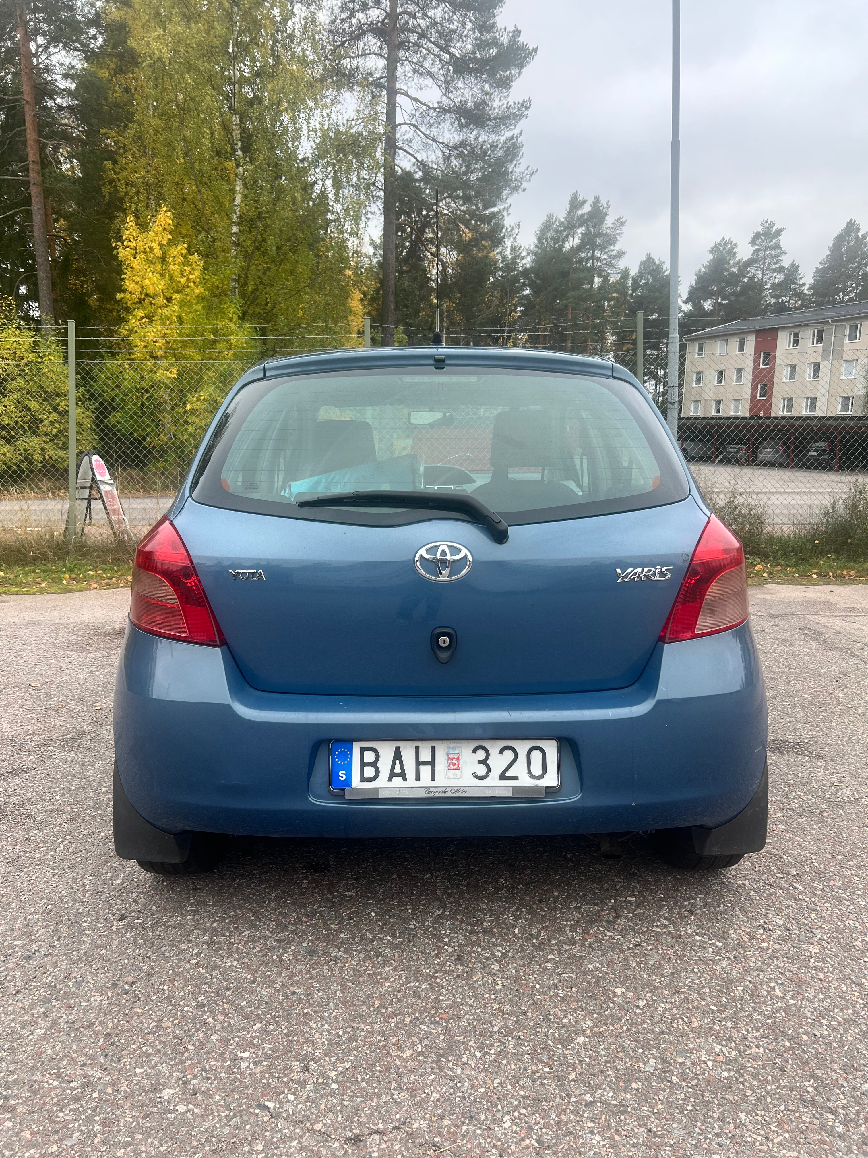 Toyota Yaris 1.3 2006, bild 4/8