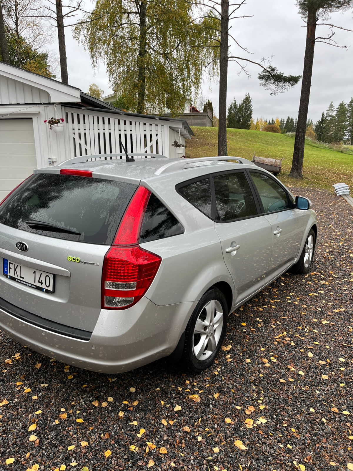 Kia Ceed 1.6 CRDi 128 2011, bild 4/6
