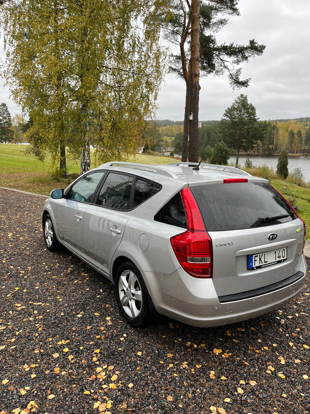 Kia Ceed 1.6 CRDi 128 2011, bild 3/6
