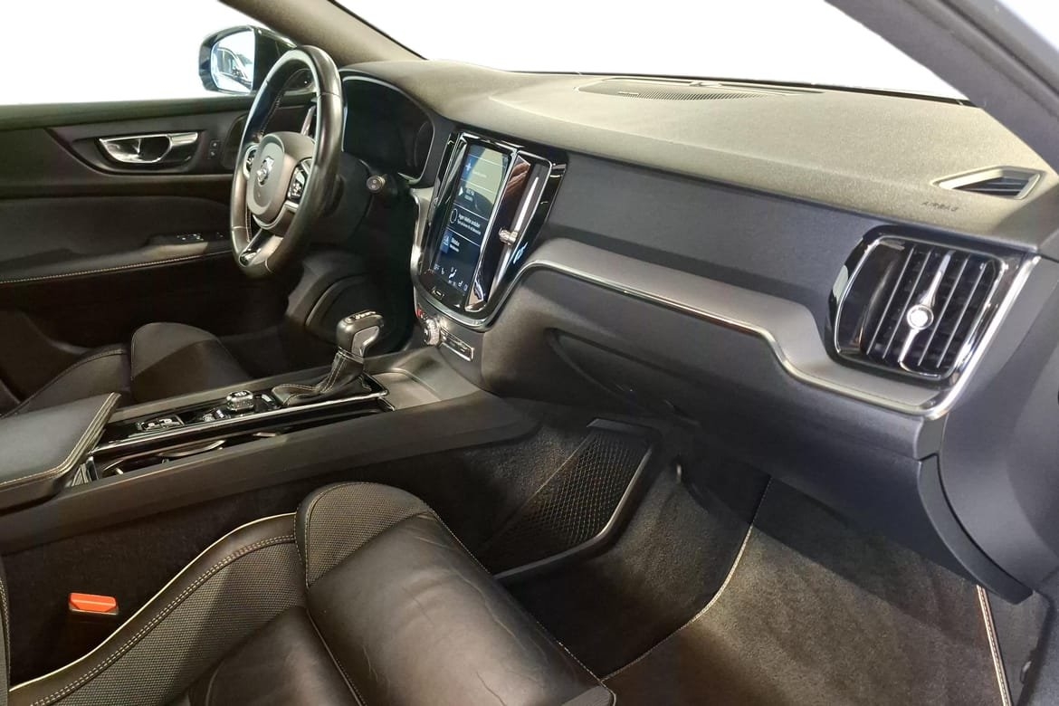 Volvo V60 T5 R Design 2019, bild 6/10