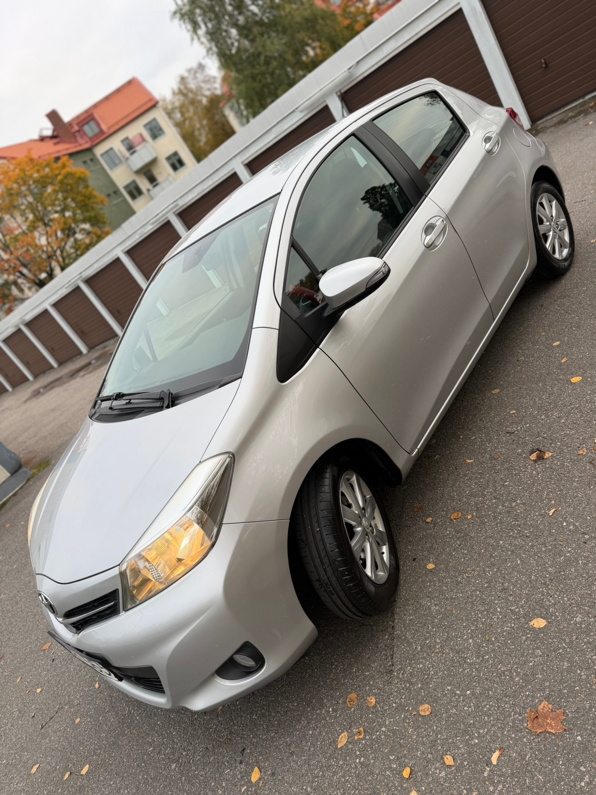 Toyota Yaris 2012, bild 3/8