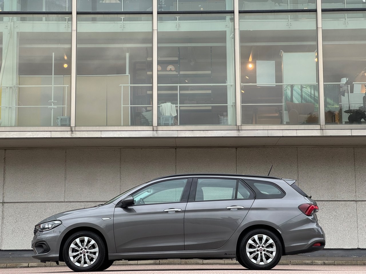 Fiat Tipo 1.4 T-Jet 2018, bild 2/10