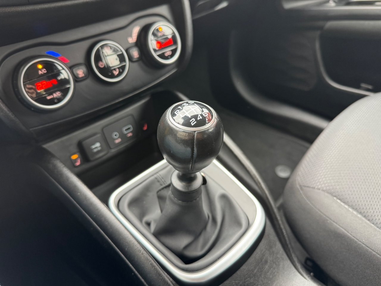 Fiat Tipo 1.4 T-Jet 2018, bild 6/10